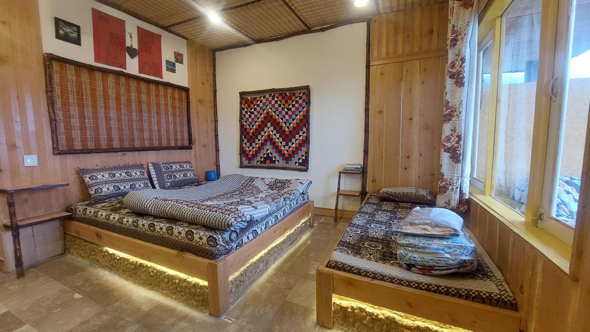 Khana Badosh Resort Kalam Extérieur photo